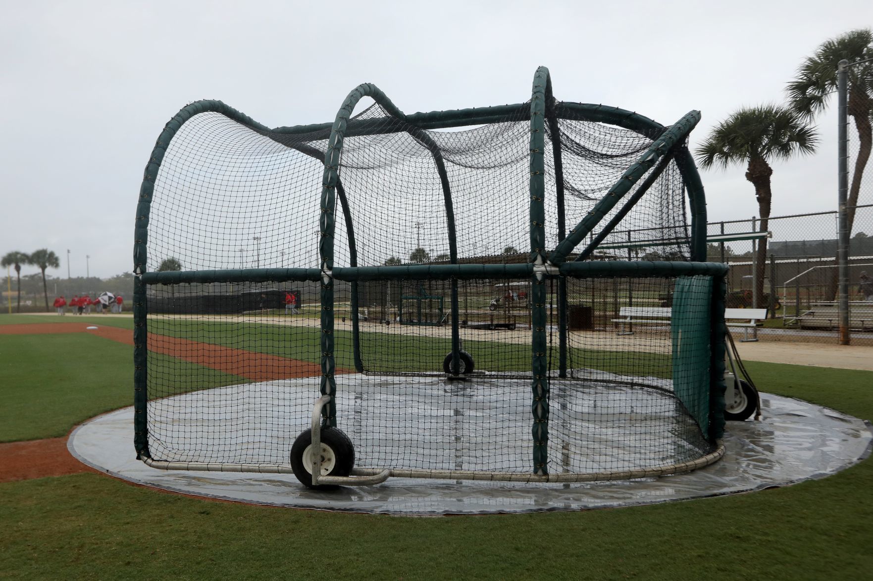 Rain shows during Saturday workout at Spring Training